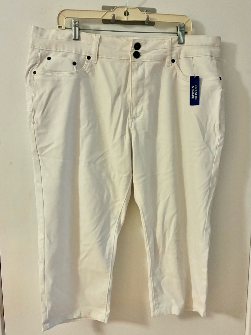 White Slim Stretch Women’s capes